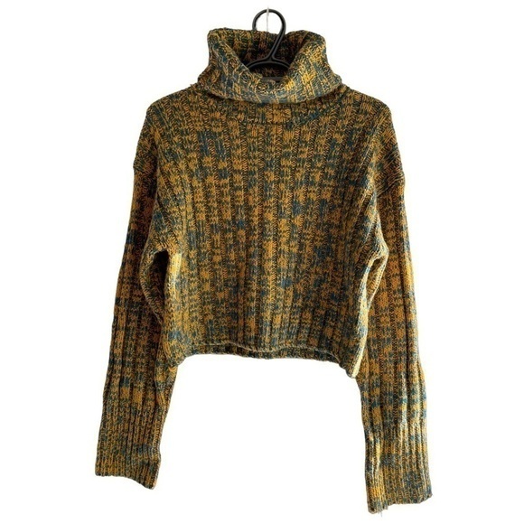 Urban Outfitters Sweaters - Urban Outfitters Turtleneck Knitted Sweater size XS